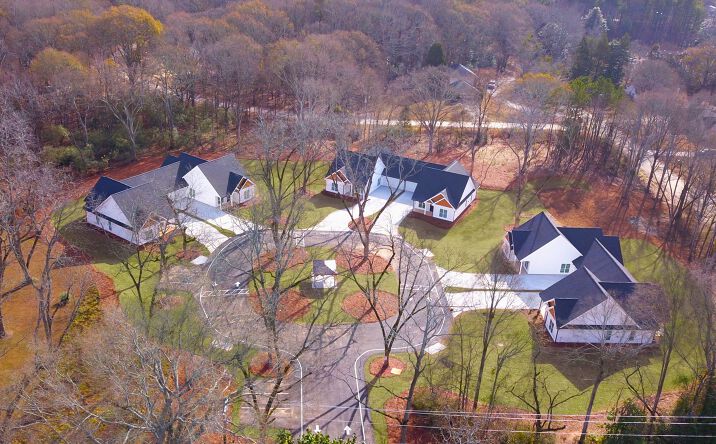 Pictures of Multifamily property located at 294 Cedar Creek Rd, Winder, GA 30680 for sales - image #1