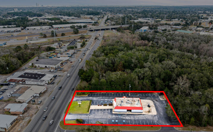 Pictures of Retail property located at 3715 Moffett Rd, Mobile, AL 36618 for sales - image #1