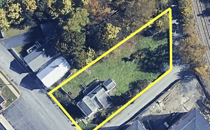 Pictures of Land property located at 86 N 7th St, Hudson, NY 12534 for sales - image #1