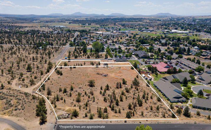 Pictures of Land property located at NE A St TL 102, Madras, OR 97741 for sales - image #1