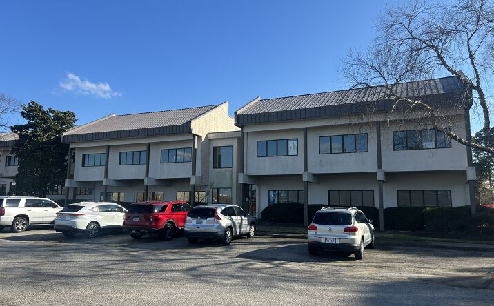 Pictures of Office property located at 5269 Greenwich Rd, Virginia Beach, VA 23462 for sales - image #1