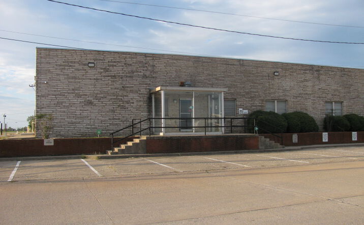 Pictures of Industrial, Office property located at 310 SE D Ave, Lawton, OK 73501 for sales - image #1