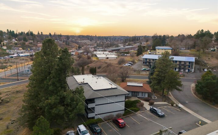 Pictures of Multifamily property located at 1508 NW Leland St, Pullman, WA 99163 for sales - image #1