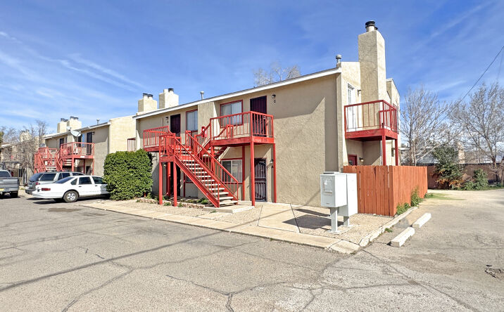 Pictures of Multifamily property located at 1225, 1237 Menaul Blvd NW, Albuquerque, NM, USA, Albuquerque, NM 87107 for sales - image #1