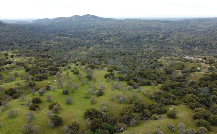 Pictures of Land property located at 50994 Rd 210, Friant, CA 93626 for sales - image #1