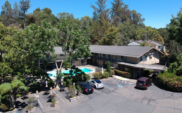 Pictures of Hospitality property located at 2901 4th St, Santa Rosa, CA 95405 for sales - image #1