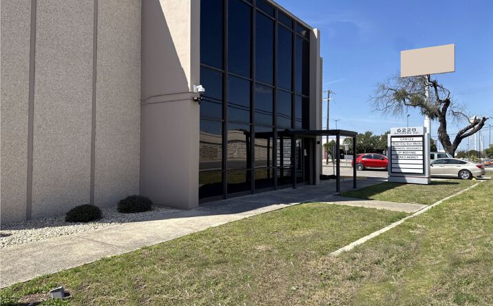 Pictures of Office property located at 6228 Bandera Rd, San Antonio, TX 78238 for sales - image #1