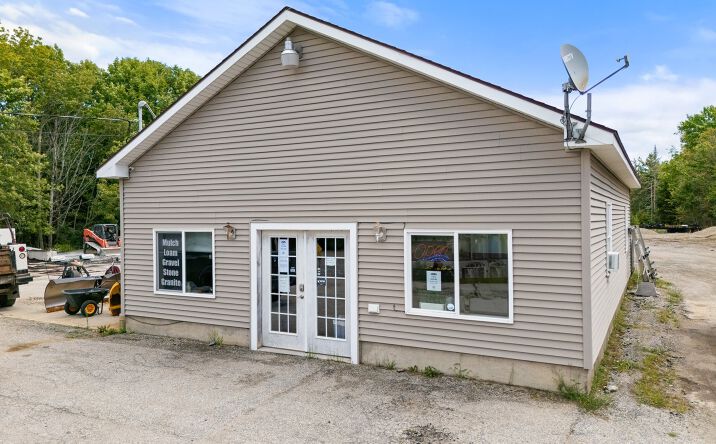 Pictures of Industrial, Office, Retail property located at 136 US-1, Verona Island, ME 04416 for sales - image #1