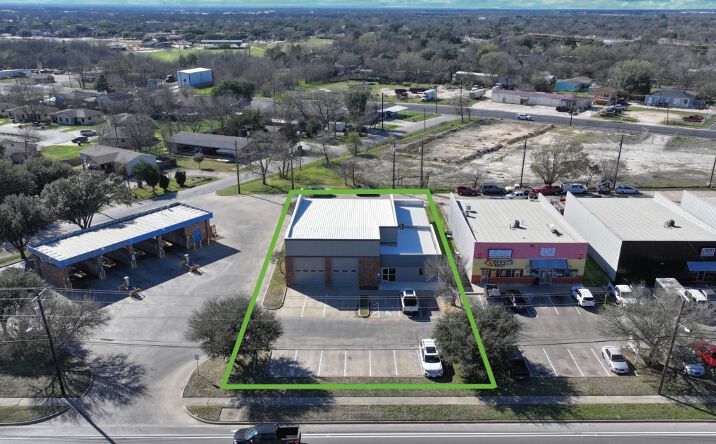 Pictures of Industrial, Mixed Use, Office, Retail property located at 1140 Finfeather Rd, Bryan, TX 77803 for sales - image #1