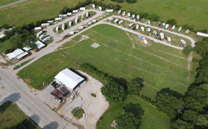 Pictures of Mixed Use property located at 16677 US Highway 77, Springer, OK 73458 for sales - image #1