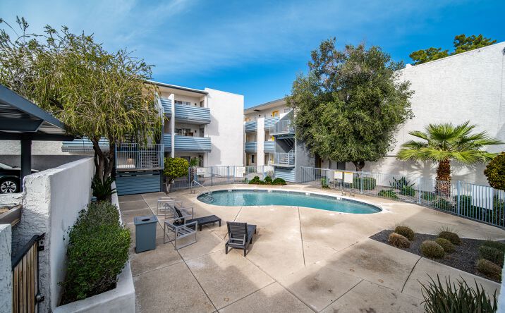 Pictures of Multifamily property located at 2930 N 52nd St, Phoenix, AZ 85018 for sales - image #1