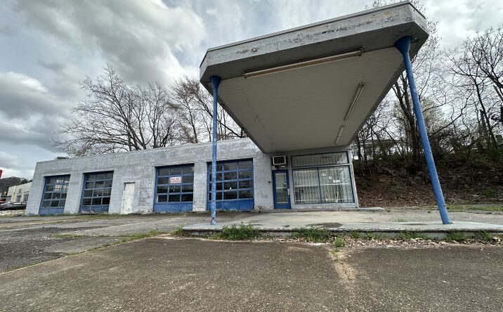 Pictures of Office, Retail, Special Purpose property located at 316 McFarland Ave, Rossville, GA 30741 for sales - image #1