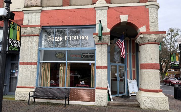 Pictures of Retail property located at 102 N Hill St, Griffin, GA 30223 for sales - image #1