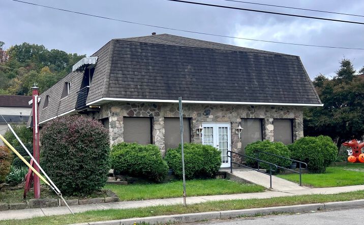 Pictures of Multifamily property located at 318 Main St, Wampum, PA 16157 for sales - image #1