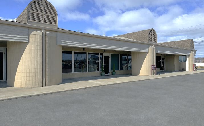 Pictures of Office property located at 16560 19 Mile Rd, Clinton Township, MI 48038 for sales - image #1