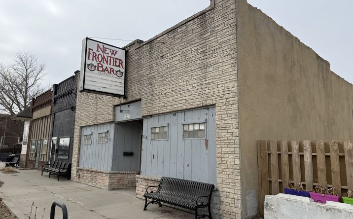 Pictures of Retail property located at 8516 N 30th St, Omaha, NE 68112 for sales - image #1