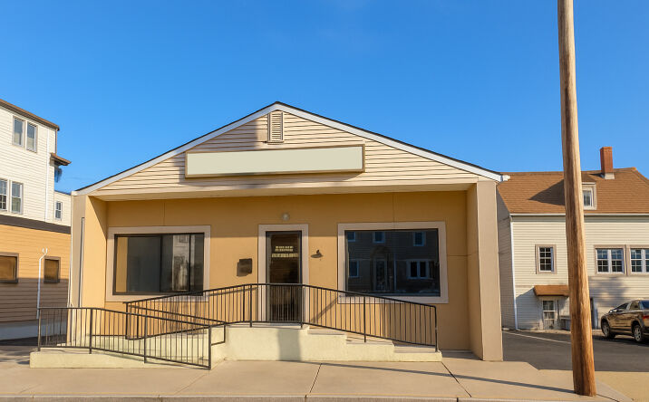 Pictures of Office property located at 356 East Ave, Pawtucket, RI 02860 for sales - image #1