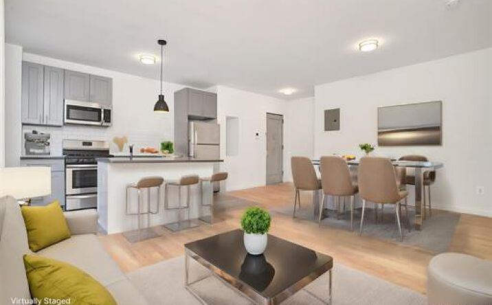 Pictures of Multifamily property located at 1069 Grant Ave, New York, NY 10456 for sales - image #1