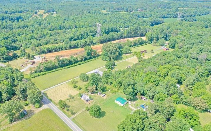 Pictures of Industrial property located at 4722 Calhoun, Liberty, NC 27298 for sales - image #1
