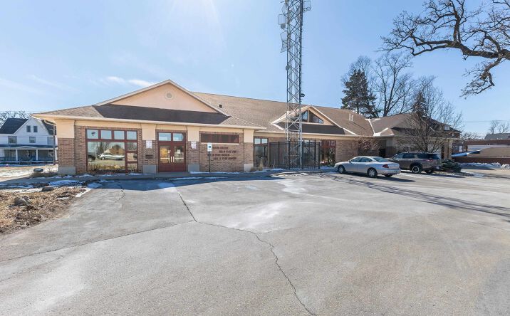 Pictures of Office, Special Purpose property located at 1055 University Avenue, Dubuque, IA 52001 for sales - image #1