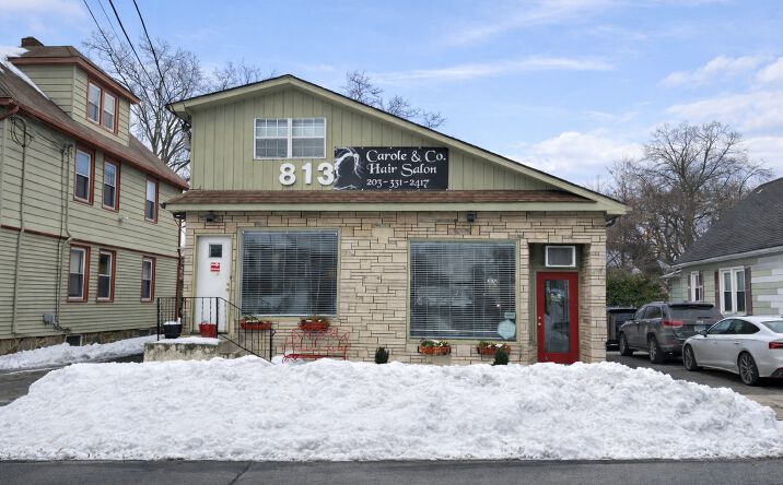 Pictures of Retail property located at 813 Kings Highway E, Fairfield, CT 06825 for sales - image #1