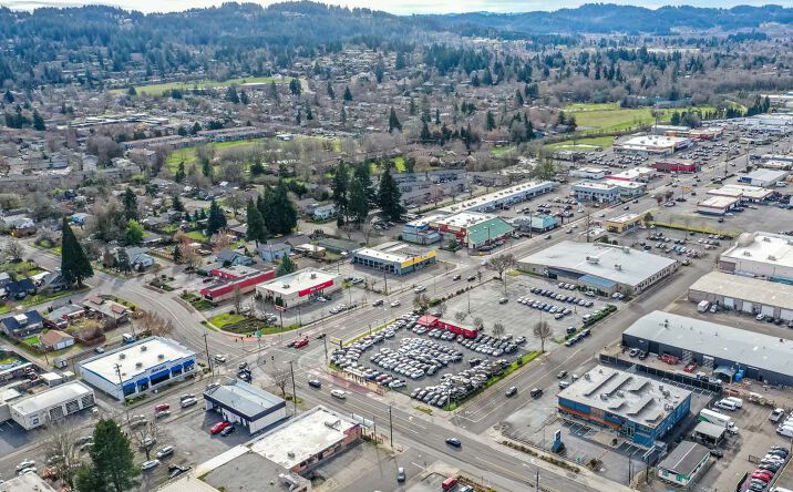 Pictures of Retail, Land property located at 2005 West 11th Avenue, Eugene, OR 97402 for sales - image #1