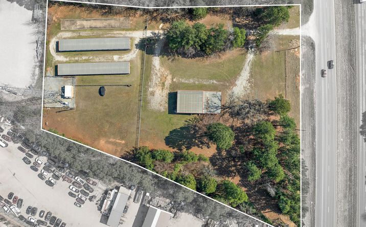 Pictures of Mixed Use, Office, Self Storage, Special Purpose property located at 10521 US-271, Tyler, TX 75708 for sales - image #1