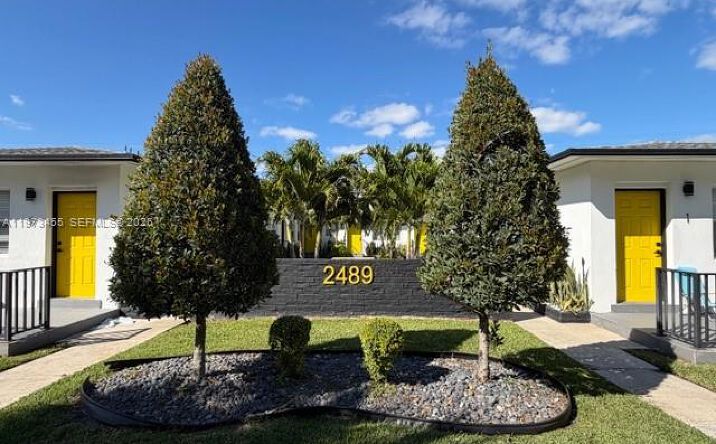 Pictures of Multifamily property located at 1-9, Miami, FL 33133 for sales - image #1