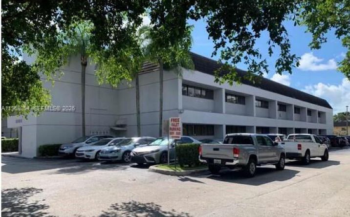 Pictures of Office property located at A-202 & A-204, Miami, FL 33156 for sales - image #1