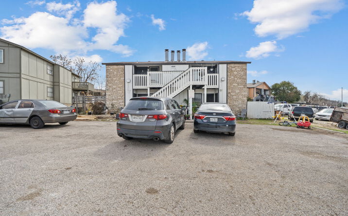Pictures of Multifamily property located at 10205 Brownie Dr, Austin, TX 78753 for sales - image #1
