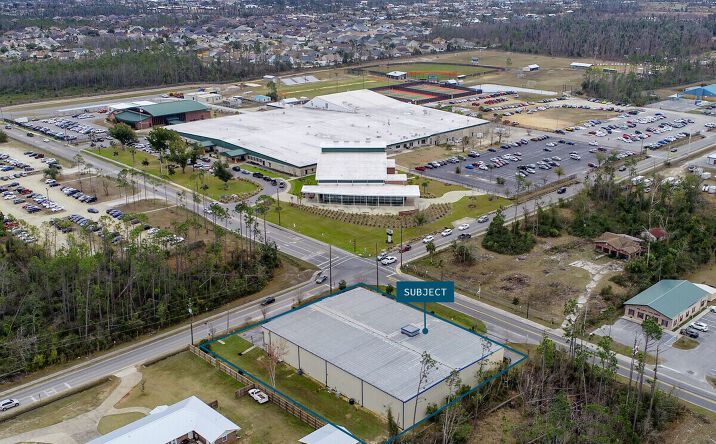 Pictures of Self Storage property located at 3004 Minnesota Ave, Lynn Haven, FL 32444 for sales - image #1
