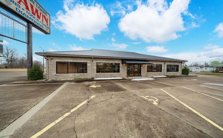 Pictures of Land, Mixed Use, Office, Retail, Special Purpose property located at 1650 N Green St, Henderson, KY 42420 for sales - image #1