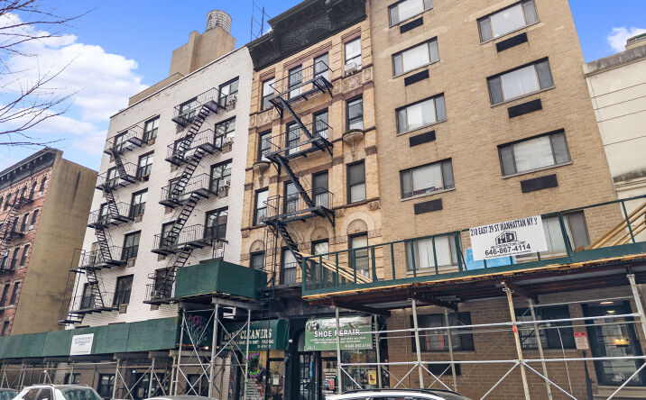 Pictures of Mixed Use, Multifamily property located at 212 E 29th St, New York, NY 10016 for sales - image #1