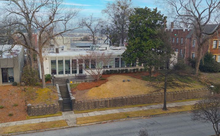Pictures of Mixed Use, Office, Retail property located at 2918 Clairmont Avenue South, Birmingham, AL 35205 for sales - image #1