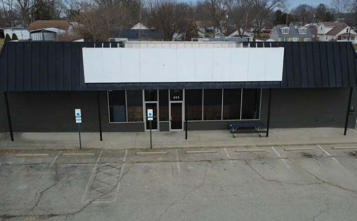 Pictures of Industrial, Mixed Use, Retail property located at 665 E 2nd St, Franklin, OH 45005 for sales - image #1