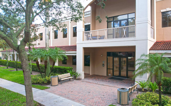 Pictures of Office property located at 555 Heritage Dr, Jupiter, FL 33458 for sales - image #1