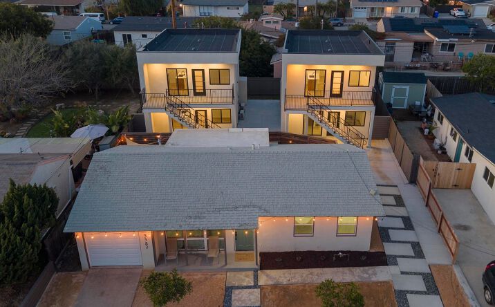 Pictures of Multifamily property located at 3582 Hatteras, San Diego, CA 92117 for sales - image #1
