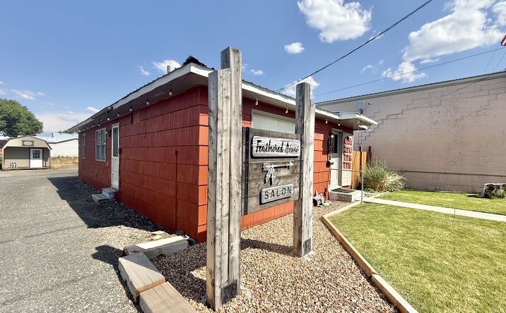 Pictures of Mixed Use property located at 173 N Canyon Blvd, John Day, OR 97845 for sales - image #1