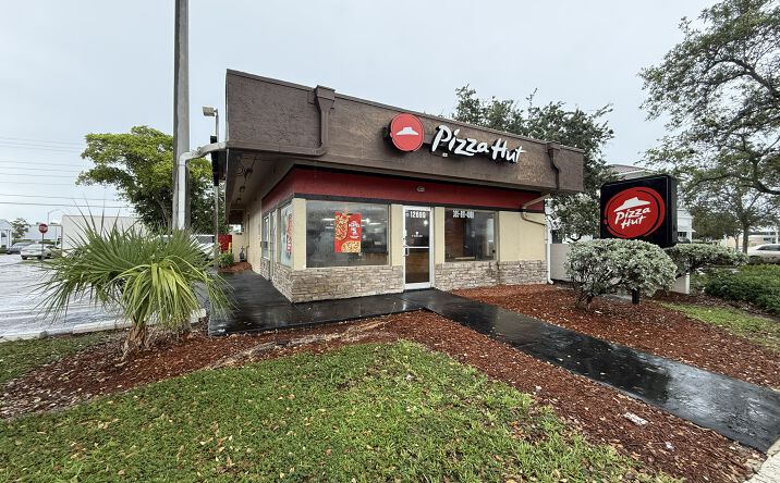 Pictures of Retail property located at 12699 NE 6th Ave, North Miami, FL 33161 for sales - image #1