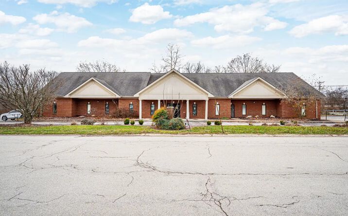 Pictures of Office property located at 630 Comanche Trail, Frankfort, KY 40601 for sales - image #1