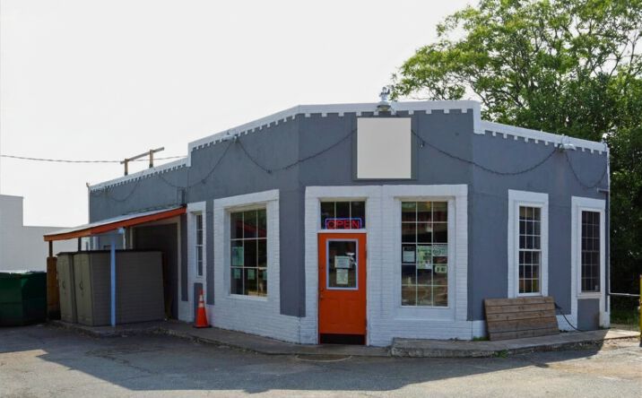 Pictures of Retail property located at 1001 N Lombardy St, Richmond, VA 23220 for sales - image #1