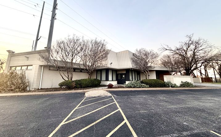 Pictures of Retail, Office, Business for Sale property located at 432 N Shiloh Rd, Garland, TX 75042 for sales - image #1
