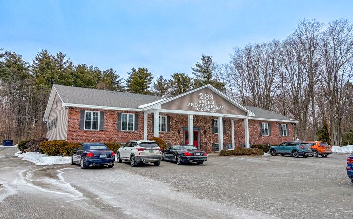 Pictures of Office property located at 289 Main St, Salem, NH 03079 for sales - image #1
