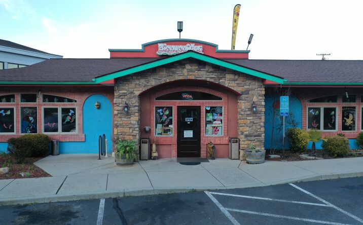 Pictures of Retail property located at 1633 OR-99, Ashland, OR 97520 for sales - image #1