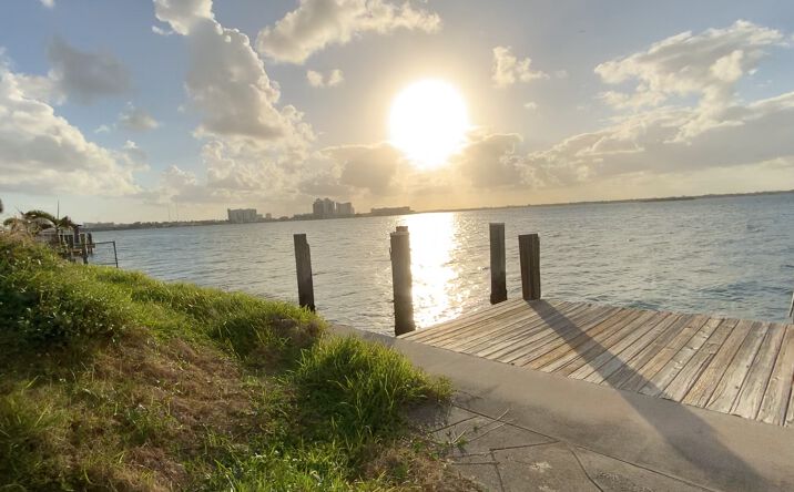 Pictures of Land property located at 1115 N Shore Dr, Miami Beach, FL 33141 for sales - image #1