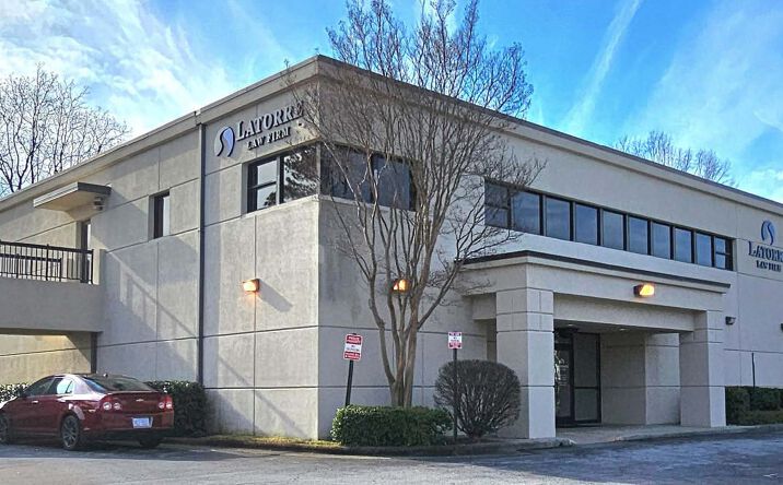 Pictures of Office property located at 720 Summit Ave, Greensboro, NC 27405 for sales - image #1