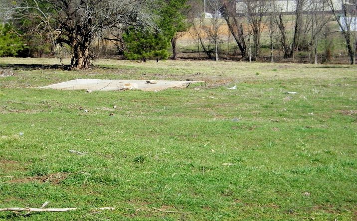Pictures of Land property located at 3 E Washington Street, Idabel, OK 74745 for sales - image #1