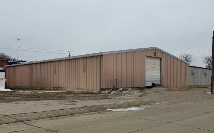 Pictures of Office, Retail, Industrial property located at 110 1St Street SE, Clarion, IA 50525 for sales - image #1