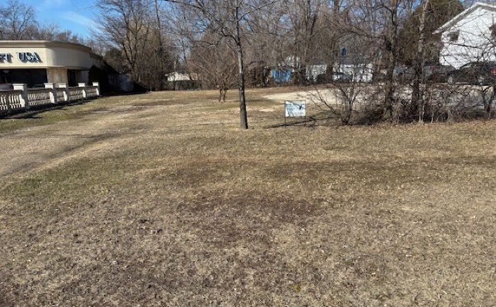 Pictures of Land property located at 6740 Route 83 Route, Darien, IL 60561 for sales - image #1