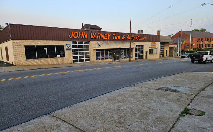 Pictures of Retail, Land property located at 2400 Brownsville Rd, Pittsburgh, PA 15210 for sales - image #1